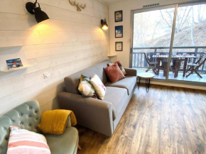 Charmant studio rénové aux Deux Alpes, proche des pistes, balcon sud, ascenseur, 4 pers. - FR-1-516-175